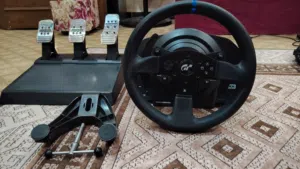Thrustmaster T300 gt بحال الوكالة