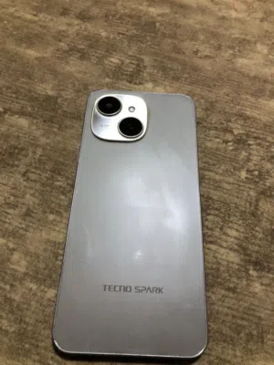 Techno Spark c40