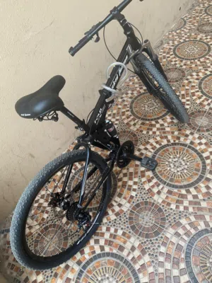 للبيع دراجة هوائية قابلة للطي بحالة ممتازة جدًا