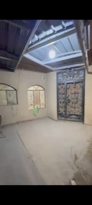 بيت سكني حديث للإيجار في المشراق الجديد يؤجر للعوائل و المتزوجين حديثا