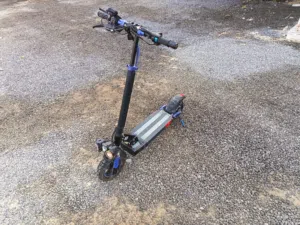 سكوتر كهربائي / سعر قابل لتفاوض المعقول