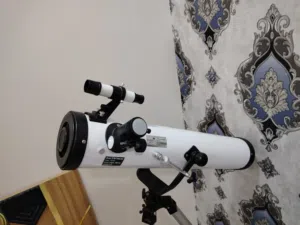 تليسكوب 76700