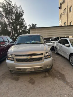 Used Chevrolet Tahoe in Farwaniya