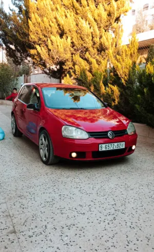 سيارة-مميززة-جولف-mk5-اتماتيك-1-6-للبيع