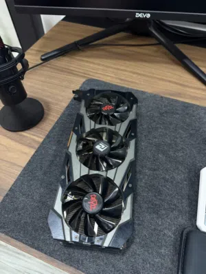 للبيع كرت شاشة reddevil RX 5700XT