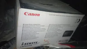 طابعه جديدة لسه بكيسها