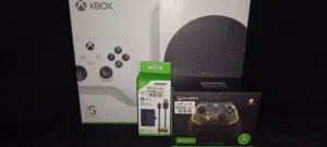 للبيع اكس بوكس سيريس اس(XBOX series s) مع كامل الملحقات  سعره قابل للتفاوض