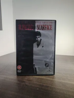 SCARFACE فيلم DVD للبيع