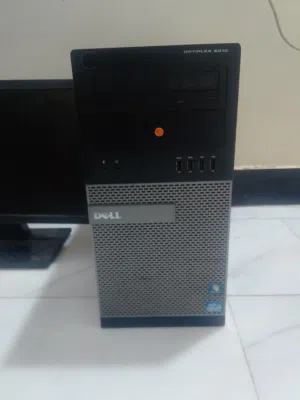 ديل ويندوز 7 جيل i3وبيها مجال بالسعر لا يوجد كيبورد اوبوس يوجد كيبلات يوجد معاها شاشه ديل