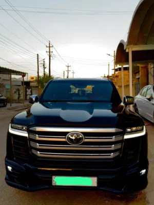 لاند كروزر 2023  VX.R بريمي خليجي كفاله