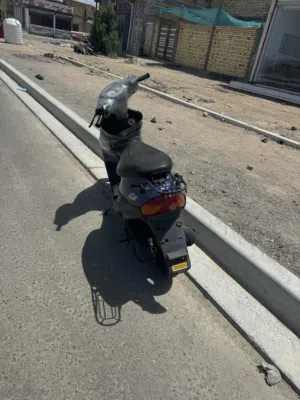 دراجة نارية ام 9 زروف نضيف