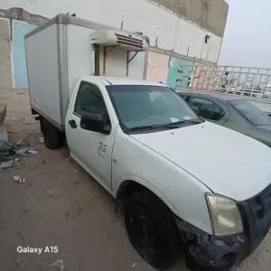 صندوق براد وانيت اصلي للبيع لعدم الحاجه لتواصل