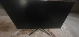 devo monitor size 27 inches 2024 only issue lines on screen