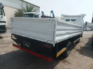 سياره تاتا للبيع