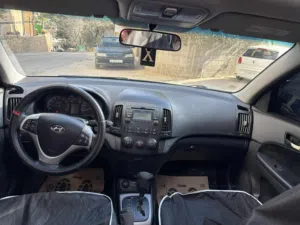 هونداي-اي-ثيرتي