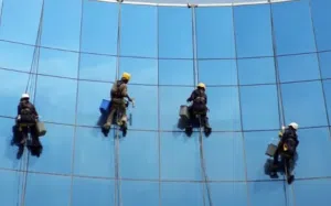 General Cleaning / Exterior Cleaning Services - تنظيف المبنى من الخارج