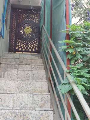 محجر درج حديد وباب حديد