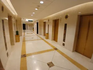 دور للايجار بالكويت 950 متر بأرقى مجمع من المالك مباشرة