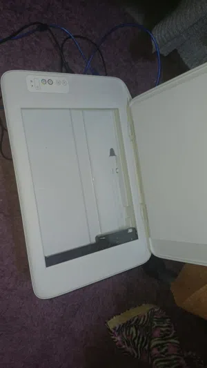 طابعة ملونة