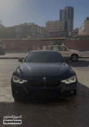 BMW M330e M Package 2018 للبيع