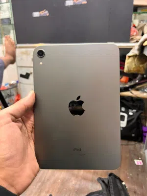 Apple iPad 6 64 GB in Sana'a