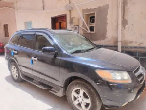 Used Hyundai Santa Fe in Tripoli
