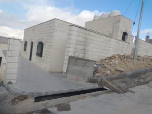 5 Bedrooms . More than 6 bathrooms . 160 m21