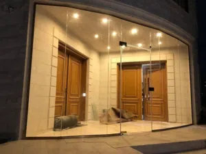 ( حجيرللسيكوريت )  زجاج سيكوريت: الأمان والأناقة في آن واحد.   لحماية فائقة ومظهر عصري لمنزلك أوعملك