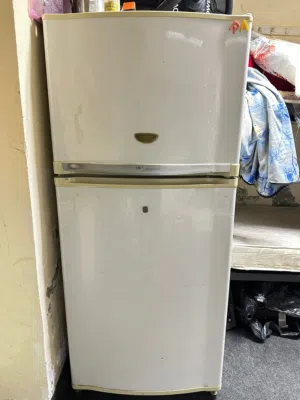 Sharp fridge for sell urgent