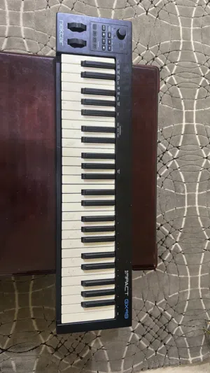 بيانو للبيع مستعمل NEKTAR