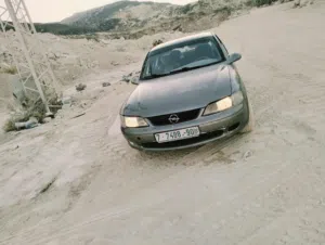 اوبل فيكترا موديل 98 للبيع بسعر طري