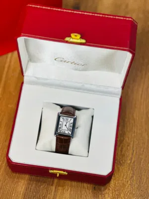 New cartier unisex watchساعة كارتييه جديدة للجنس
