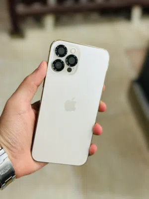 ايفون 12 برو مكس