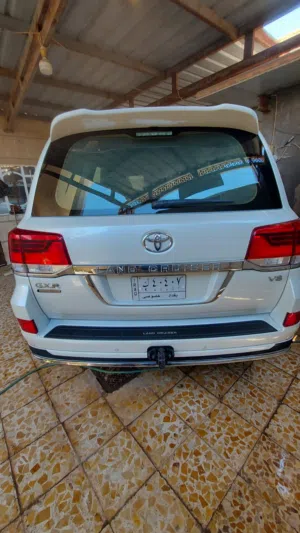 Used Toyota Land Cruiser in Basra