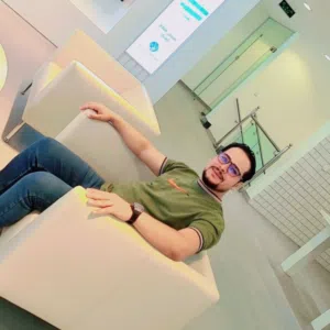 مرتضى المحترف