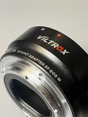 محول فيلتروكس الأصلي لعدسات EF بحالة الوكالة مستخدم مرة واحدة  Viltrox EF-S Mount