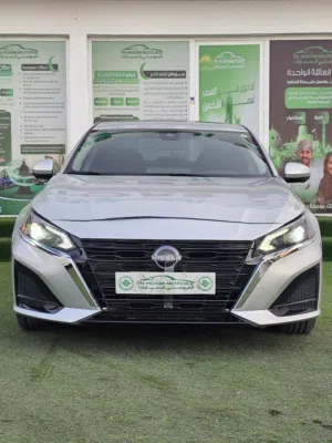 Used Nissan Altima in Muscat