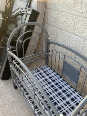 غسالة + تخت بيبي + تخت كبير