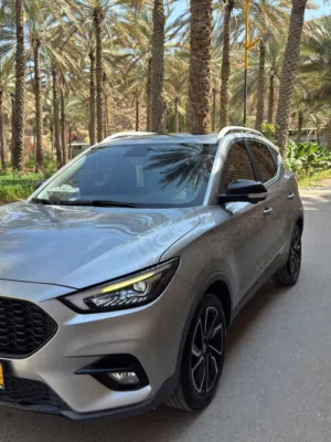 ك للبيع سيارة MG ZS 2023 خليجي