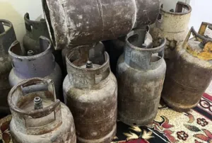 السلام وعليكم عندي غاز عراقي