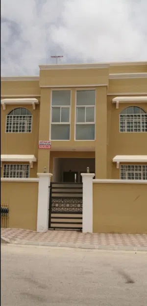 100 m2 3 Bedrooms Apartments for Rent in Dhofar Other