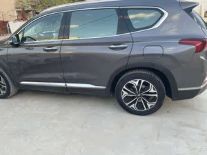 Used Hyundai Santa Fe in Hebron