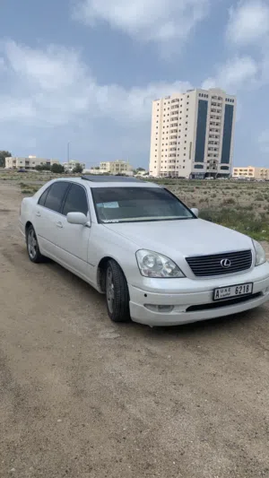 Used Lexus LS in Um Al Quwain
