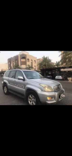للبيع برادو موديل 2005 السعر 1900 صبغ الوكاله شرط الفحص