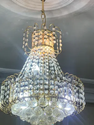 ثريات كريستال
