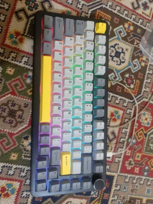 كيبورد ميكانيكي AJazz ak820 max max magnetic yellow