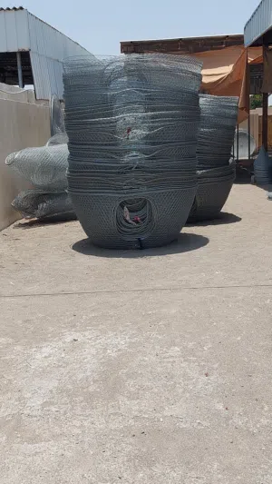 مصنع صحم لصناعة اقفاص الصيد قراقير جوده عاليه وتوفير اسيام الاقفاص ميناء صحم ويتوفل لنا توصيل بنقل