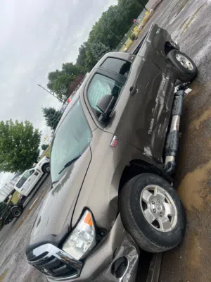 Used Toyota Tundra in Benghazi