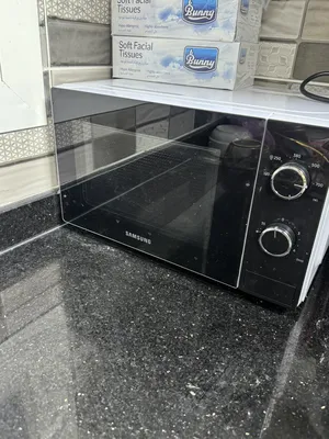 Samsung . 20 - 24 Liters . Used3