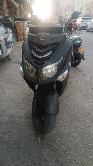دراجة-sym-joy-ride-evo-200s-شبه-جديد